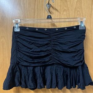 NWOT black y2k mini skirt
